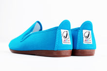 Load image into Gallery viewer, Javer TURQUOISE blue shoes classic
