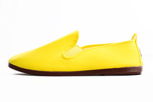 Load image into Gallery viewer, Javer YELLOW shoes classic
