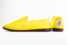 Load image into Gallery viewer, Javer YELLOW shoes classic
